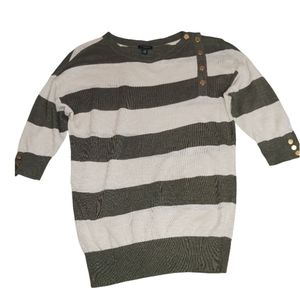 Ann Taylor Women's Knit Top 3/4 sleeve Olive Green & Beige Golden Button Accents